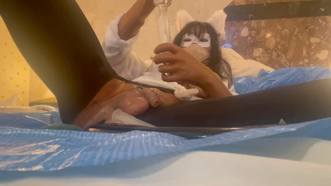 喷射, 巨大假阳具