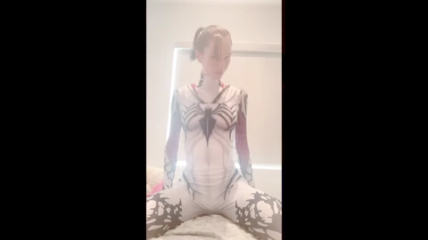 Transgenre, spiderman cosplay